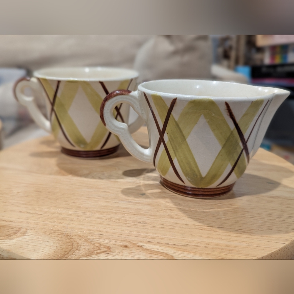 Vintage Sugar & creamer Set. Edwin M. Knowles china. 1950's. No Chips